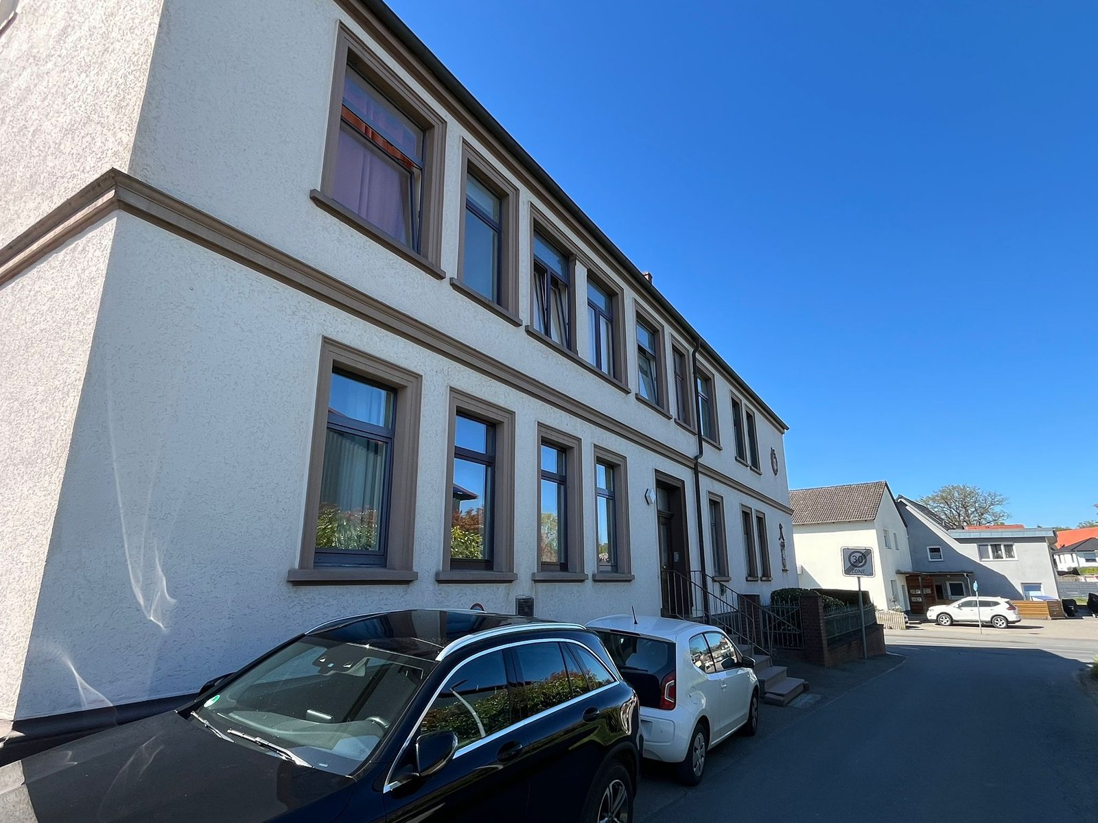 Historisches Mehrfamilienhaus (2)